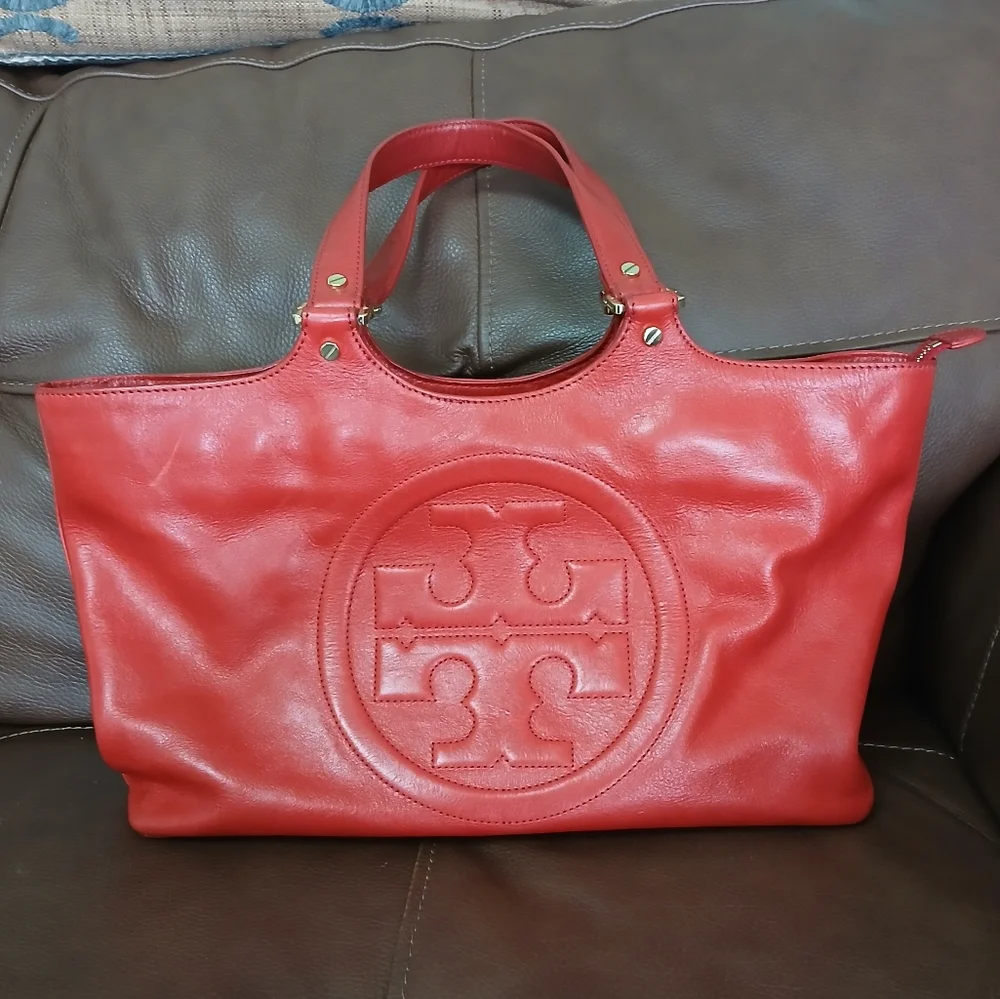 Tory Burch Bombe Leather Top Handle Tote‎